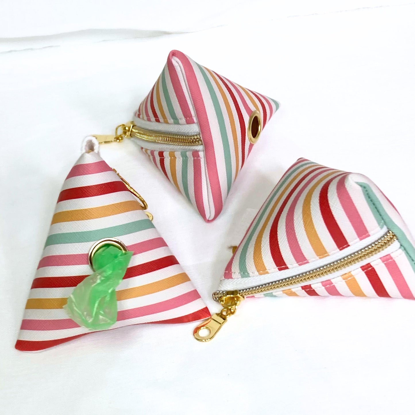 Dog Waste Bag Dispenser | Stripes | Pet Training Dog Poop | Triangle Tetrahedron Keychain Zipper | Canine Care