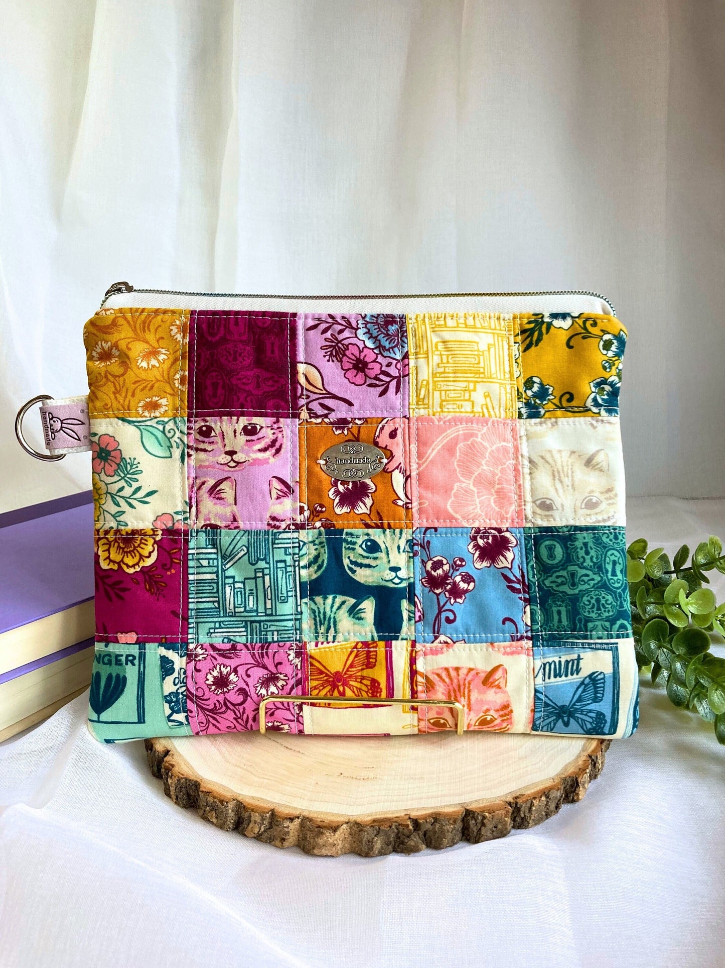 Bookish Kitten Quilted Bag Padded Patchwork Pouch Book Cover Sleeve