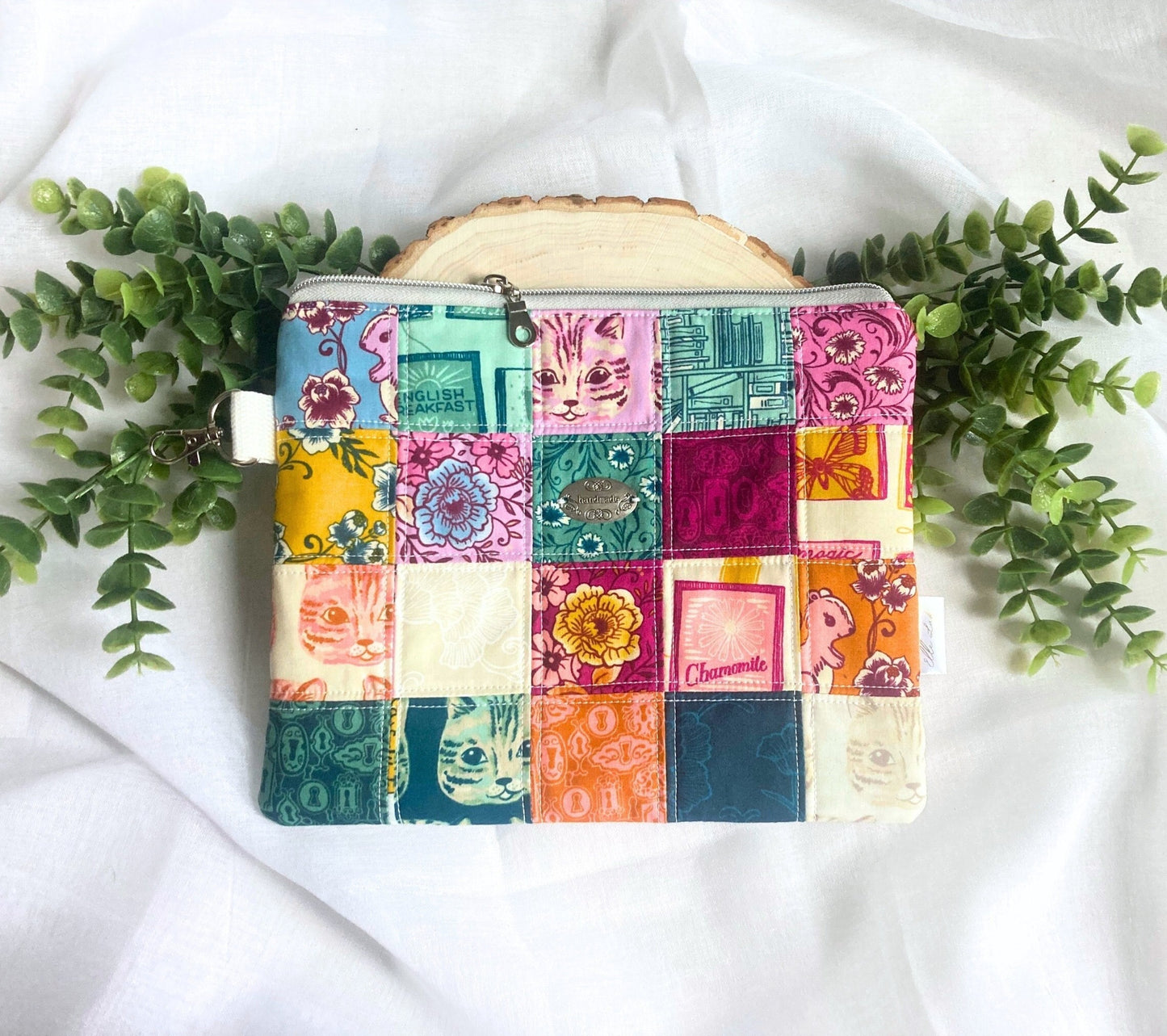 Bookish Kitten Quilted Bag Padded Patchwork Pouch Book Cover Sleeve